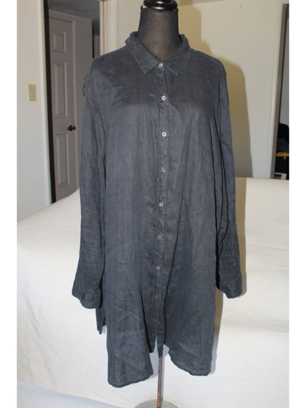 J. Jill Love Linen Black Tunic Top Buttons Front Size 4X Long Sleeves Lagenlook
